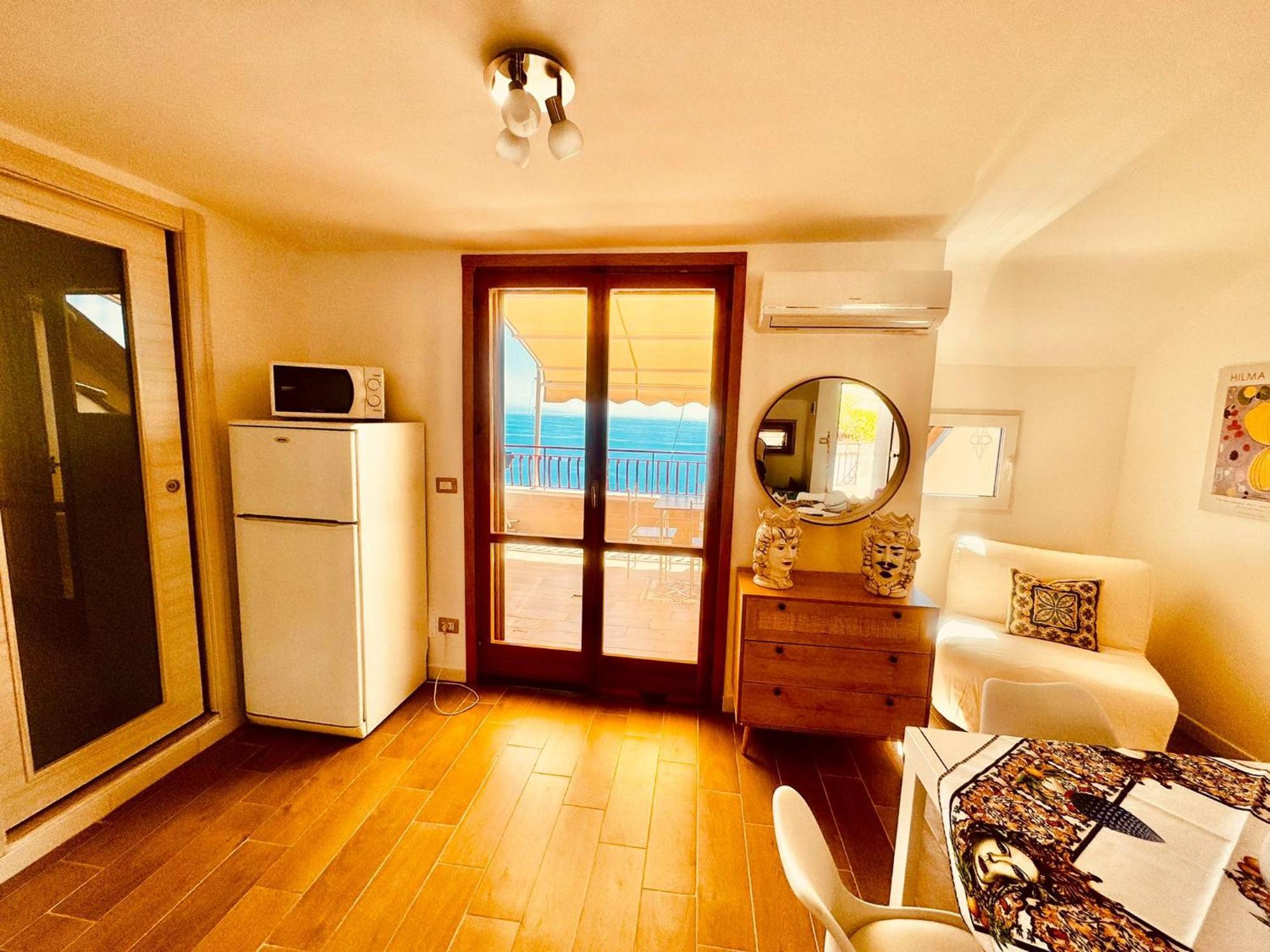 Sunrise Home Letojanni Luaran gambar